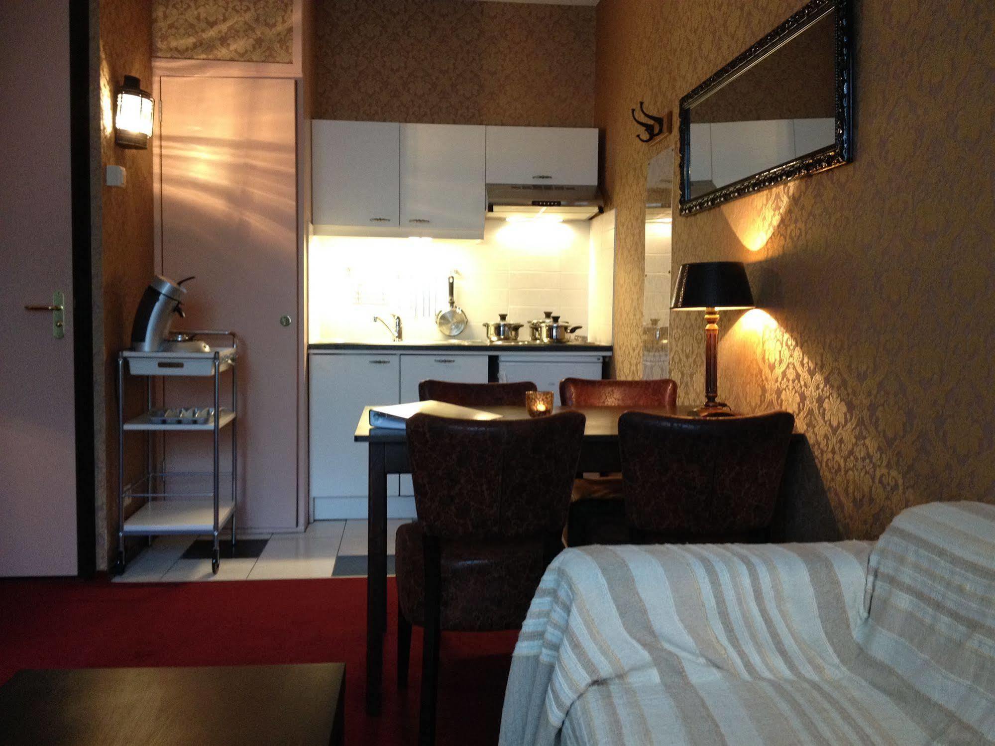 Amsterdam Village Hotel מראה חיצוני תמונה